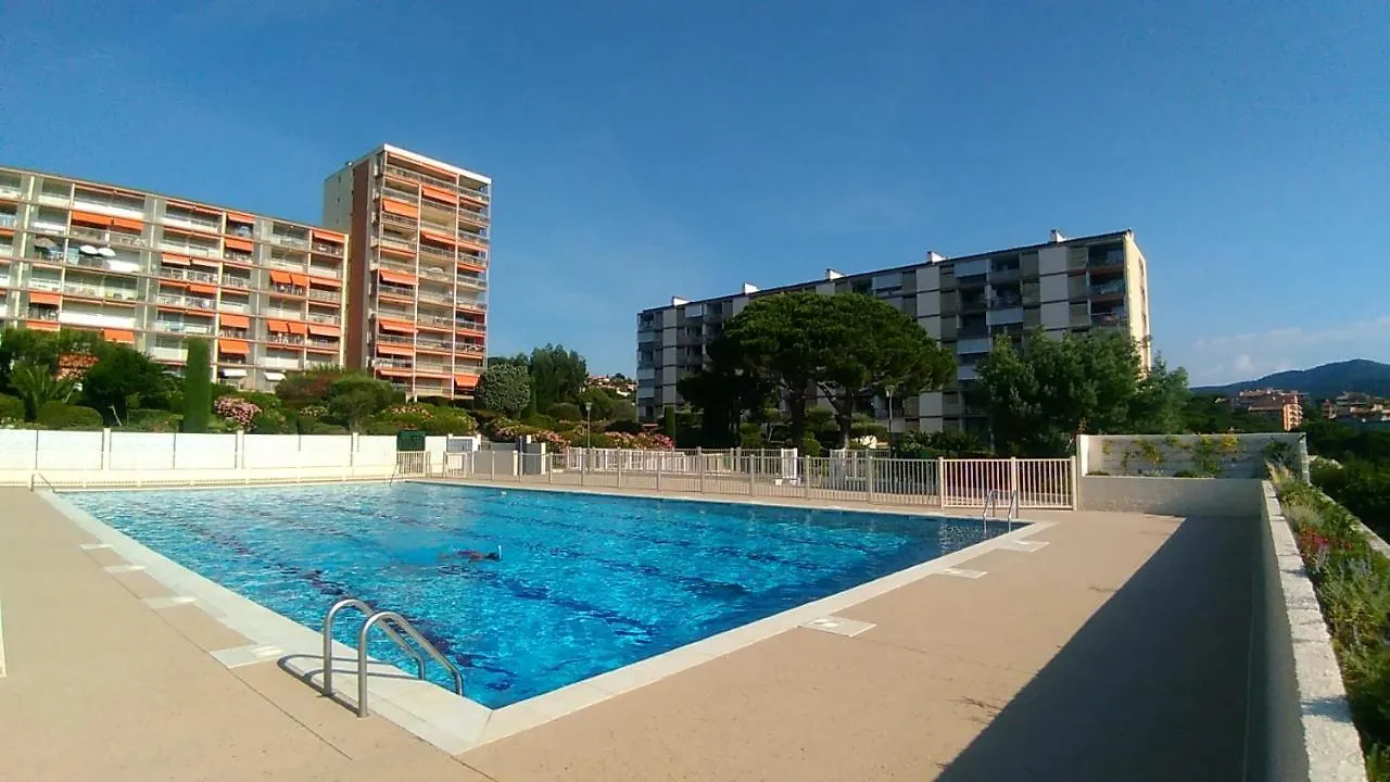 Soleil Du Preconil Apartment Sainte-Maxime